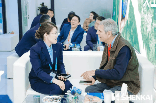 国内外.gif 国内外.gif