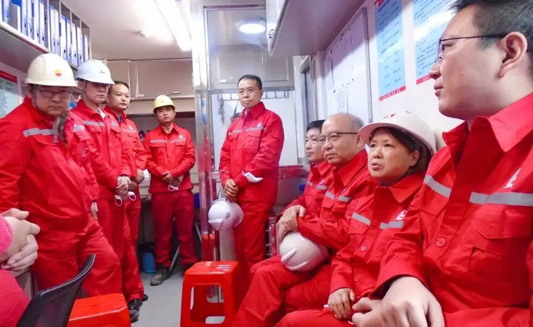 情系员工到一线,传递关怀暖人心(图3) 情系员工到一线,传递关怀暖人心(图3)