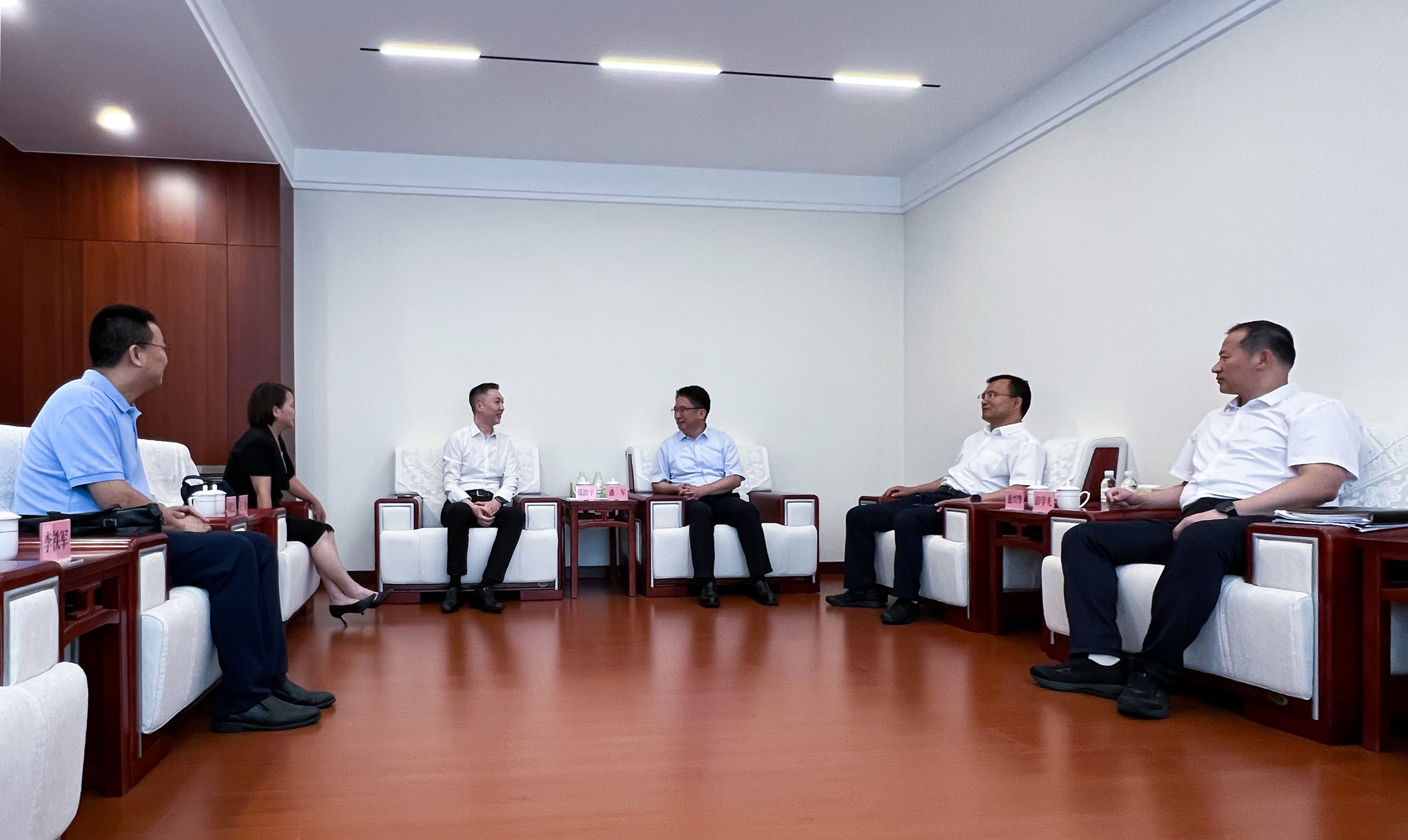 神开股份总裁一行赴中石化经纬有限公司交流(图1)